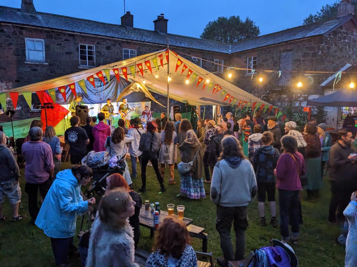 Live music festival at Y Dolydd