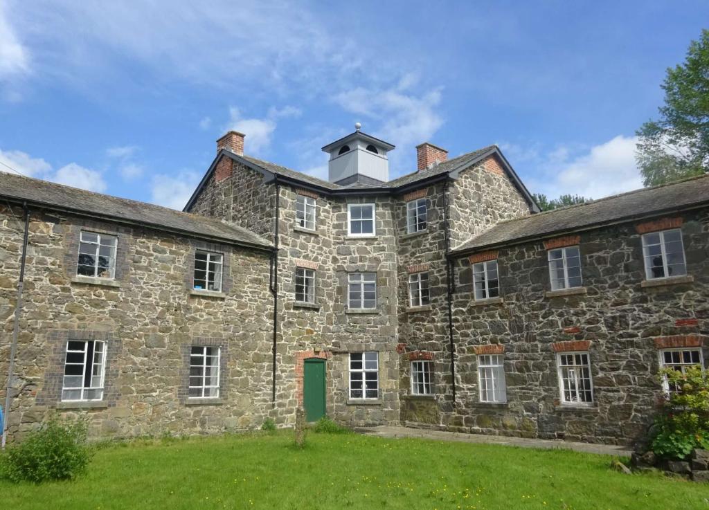 Y Dolydd Victorian workhouse courtyard